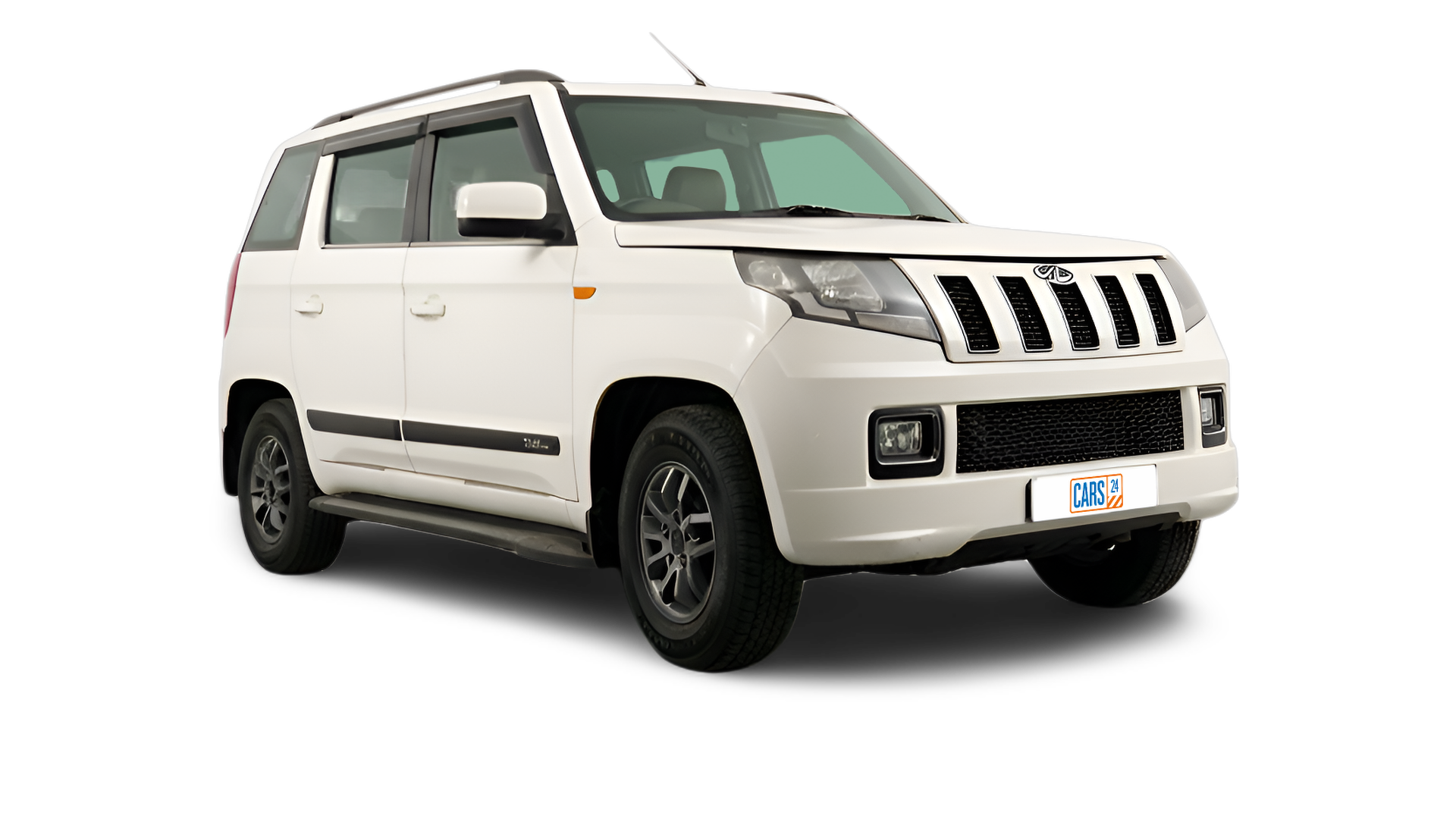 Mahindra TUV300-img